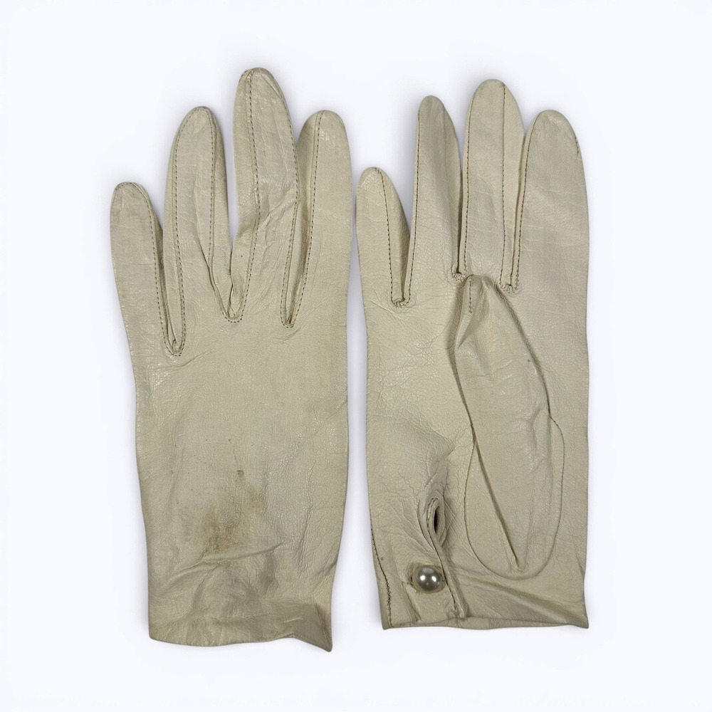 Vintage Off White Leather Gloves Ivory Pearl Closure Formal Evening Sz 6.5‎